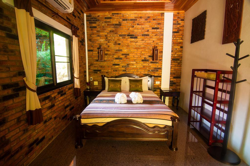 Hotel Khaosok And Spa Khao Sok National Park Oda fotoğraf
